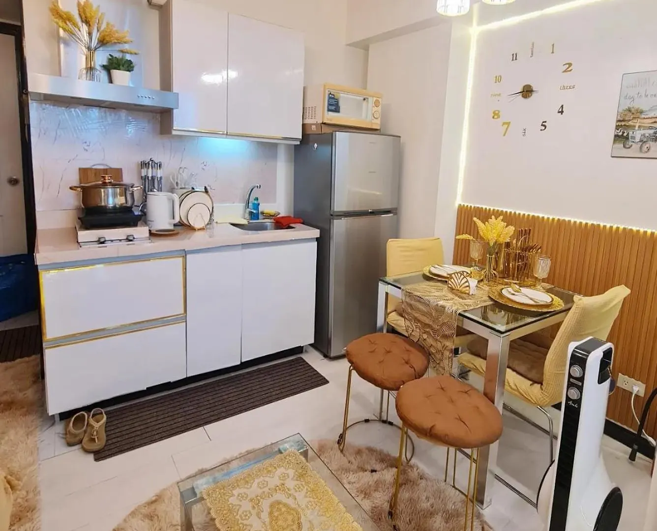 Posh Azure Apartment Manila